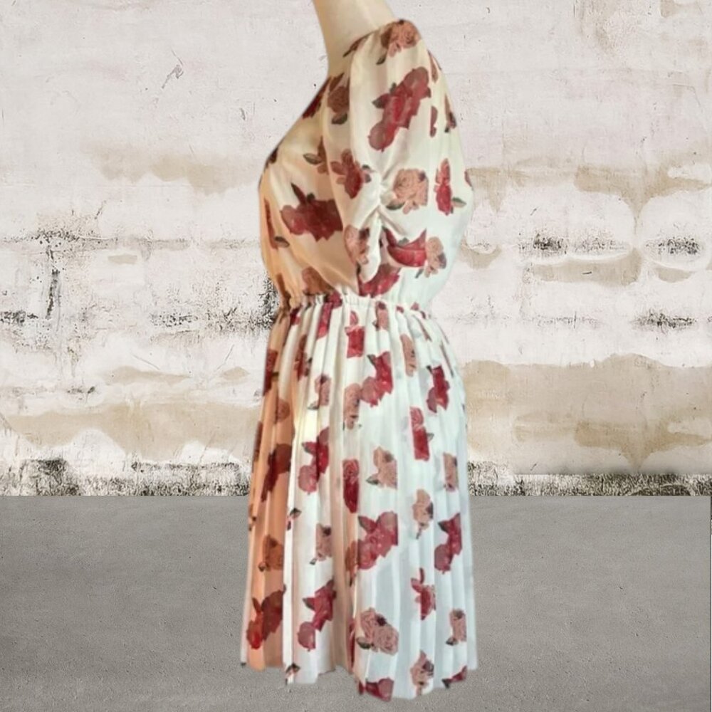 Pins & Needles Floral Open Back Dolman Sleeve Sundress Size Small - Picture 2 of 5